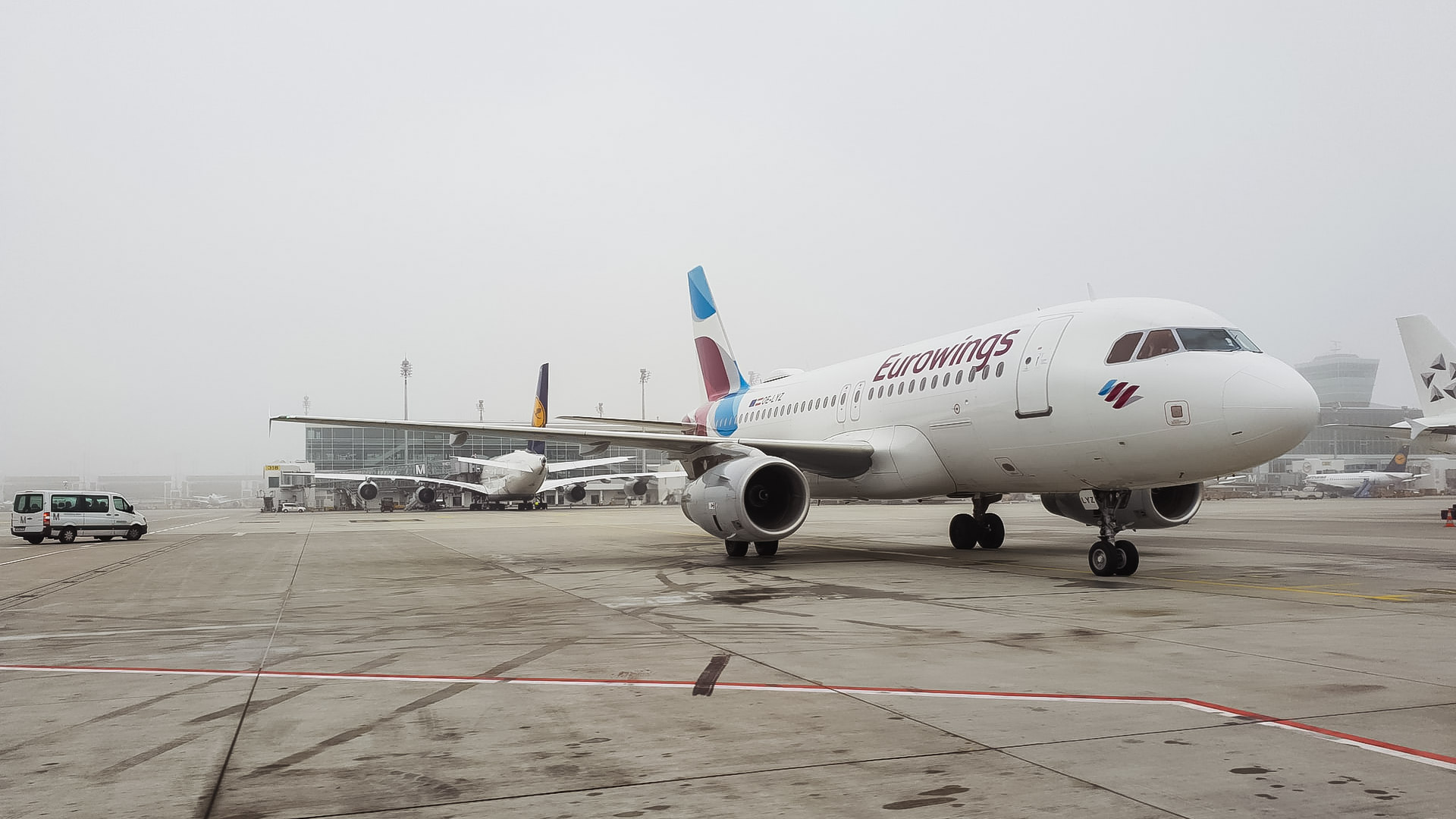 Több légitársaság is újraindítja budapesti járatait