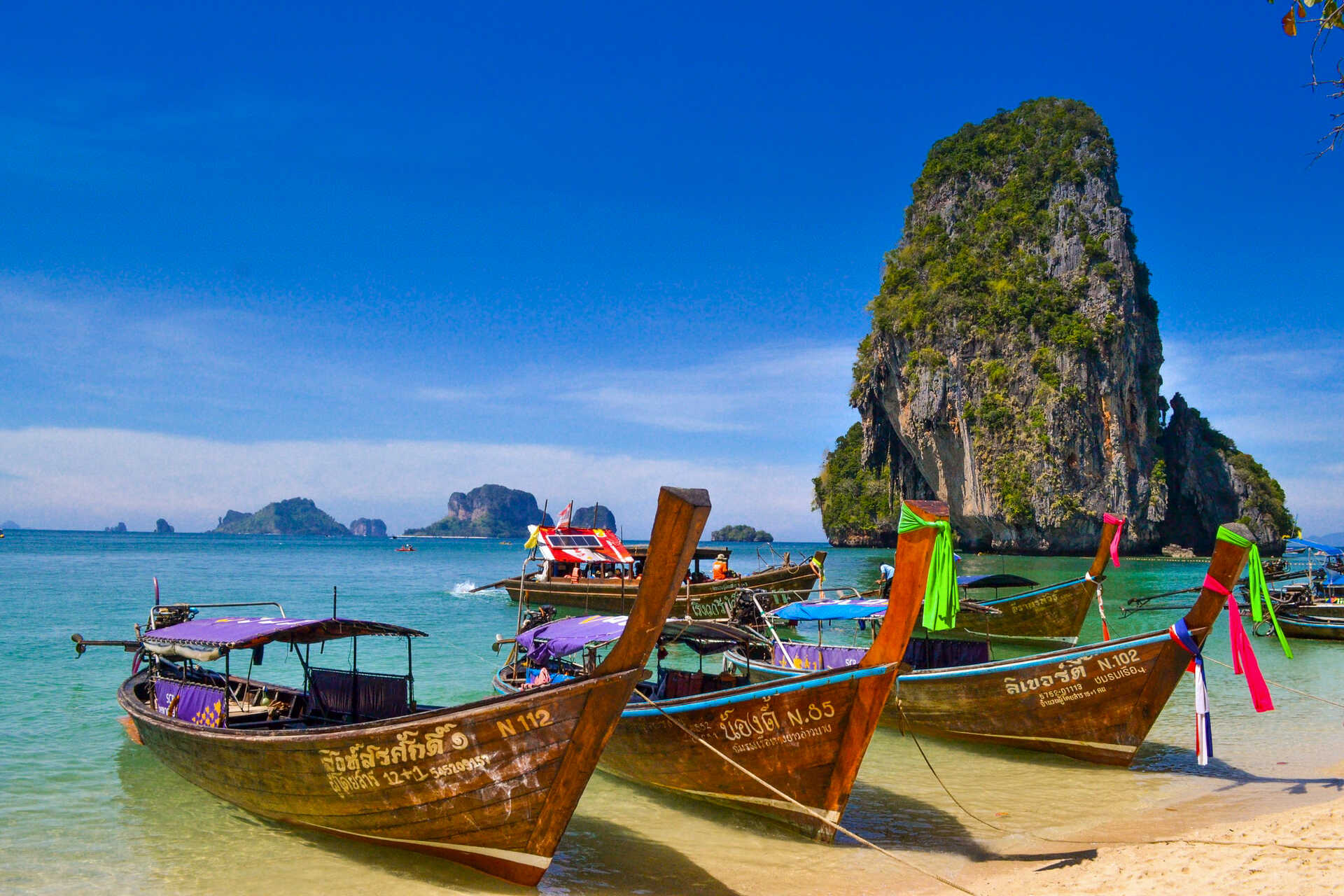 Thaif ld Utaz s Id j r s L tnival k Thaif ld Utaz s Id j r s L tnival k