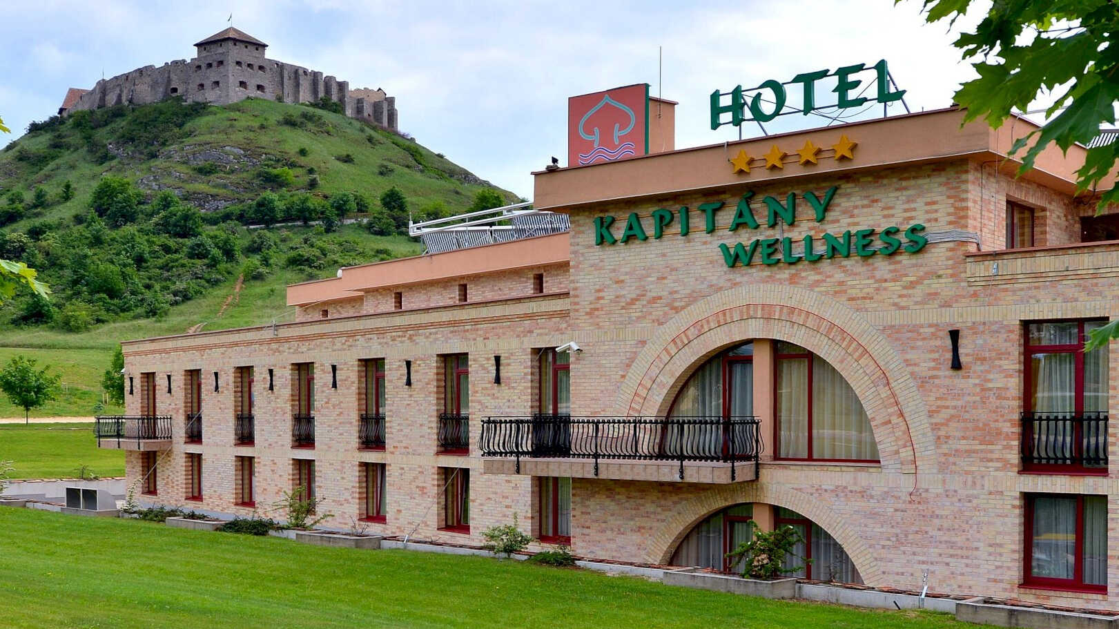 Hotel Kapitany Wellness